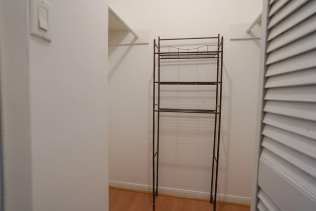 5216 Arboles Drive 10, Houston, TX 77035