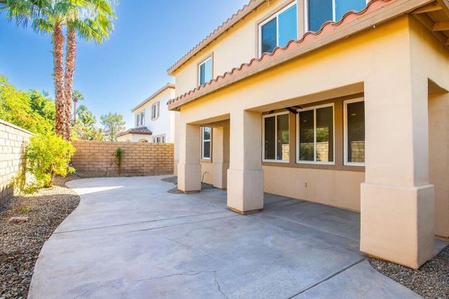 212 Paseo Vista Circle, Palm Desert, CA 92260
