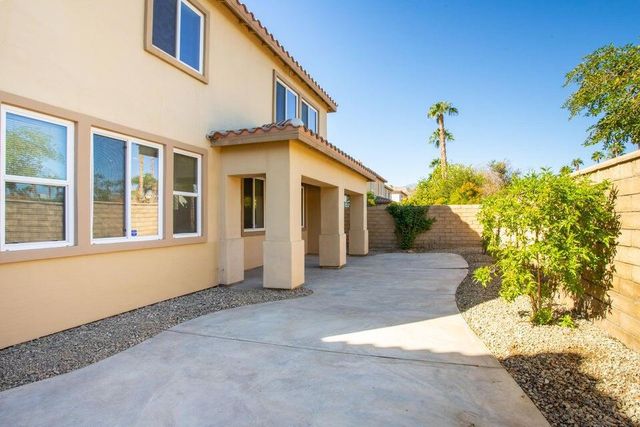 212 Paseo Vista Circle, Palm Desert, CA 92260