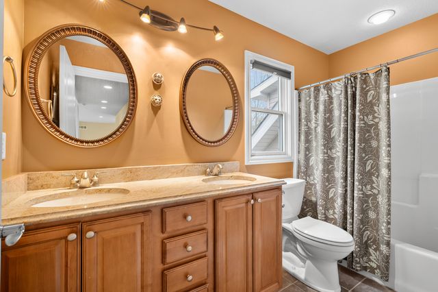 9048 Montezuma Avenue, Texas Twp, MI 49009