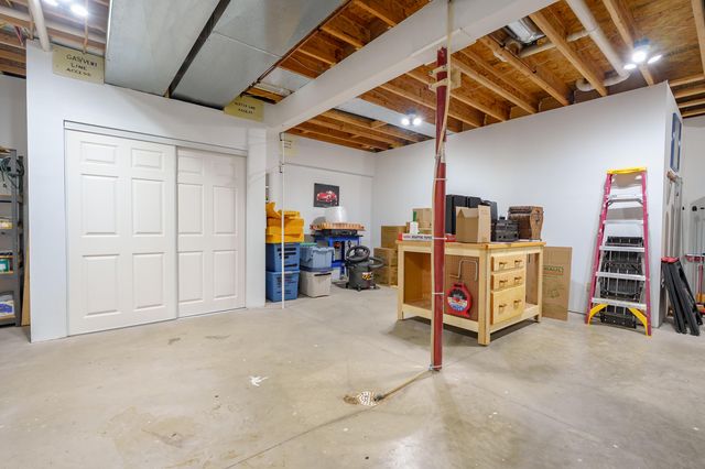 9048 Montezuma Avenue, Texas Twp, MI 49009