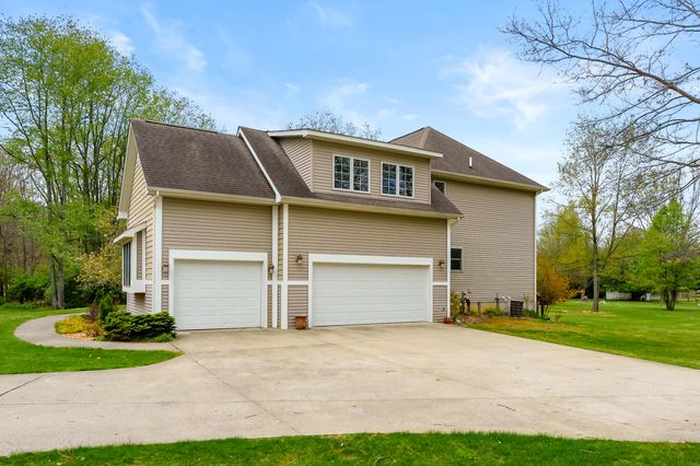 9048 Montezuma Avenue, Texas Twp, MI 49009
