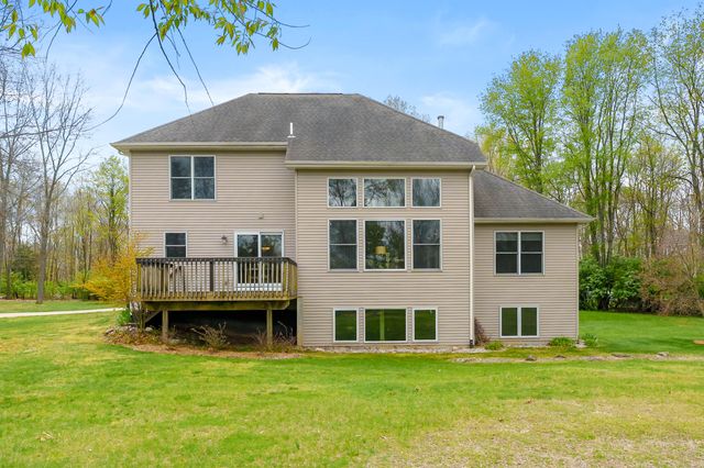9048 Montezuma Avenue, Texas Twp, MI 49009