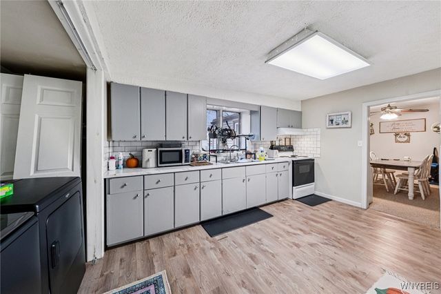 6980 Nash Road, Wheatfield, NY 14120