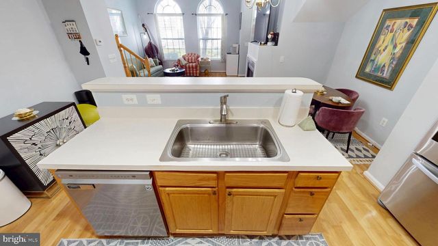 42252 BLACK ROCK TER, Aldie, VA 20105