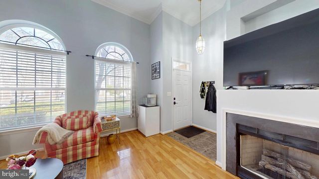 42252 BLACK ROCK TER, Aldie, VA 20105