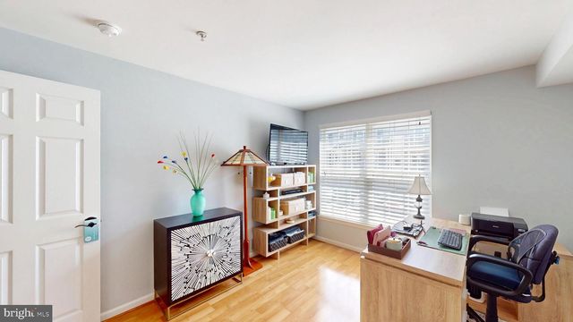 42252 BLACK ROCK TER, Aldie, VA 20105