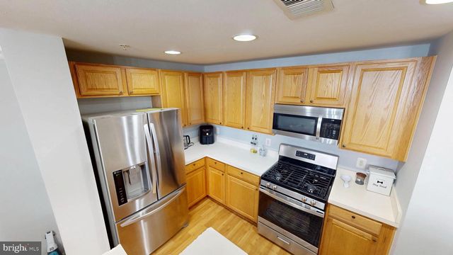 42252 BLACK ROCK TER, Aldie, VA 20105