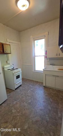 72 Grove Street, Amsterdam, NY 12010