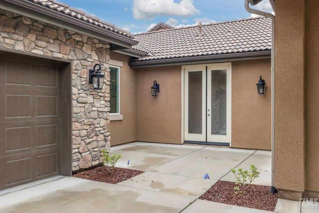 14705 Citrus Tree Court, Bakersfield, CA 93314