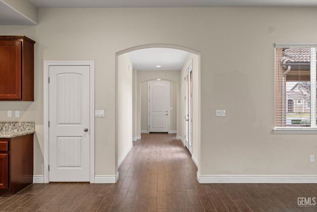 14705 Citrus Tree Court, Bakersfield, CA 93314