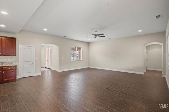 14705 Citrus Tree Court, Bakersfield, CA 93314