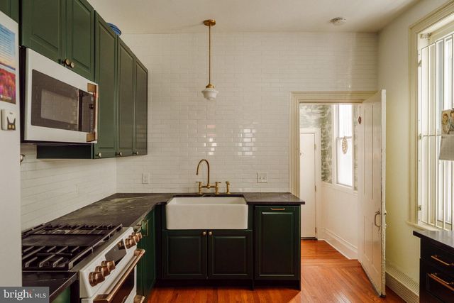 1810 MORRIS ST, Philadelphia, PA 19145