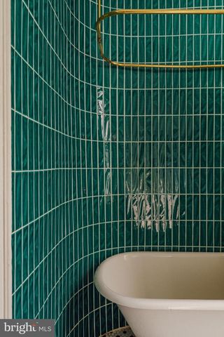 1810 MORRIS ST, Philadelphia, PA 19145