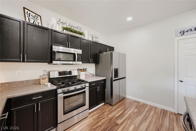 9400 Steeltree Street, Las Vegas, NV 89143