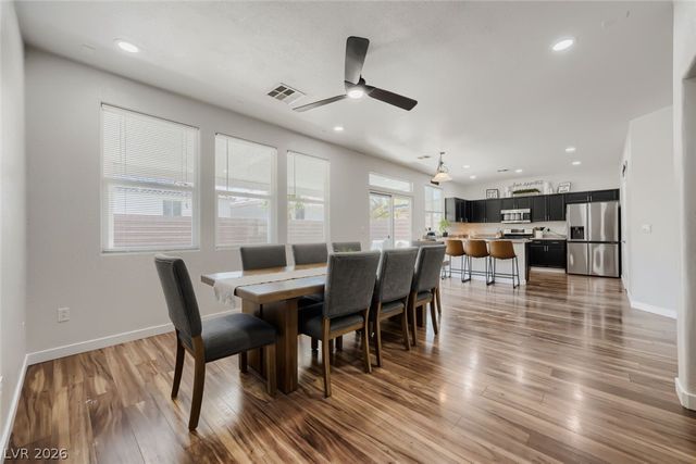 9400 Steeltree Street, Las Vegas, NV 89143