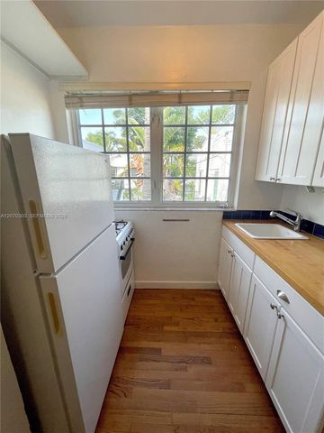 741 15th Street 12, Miami Beach, FL 33139