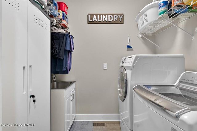 3914 Jefferson Park Pl, Jeffersontown, KY 40299