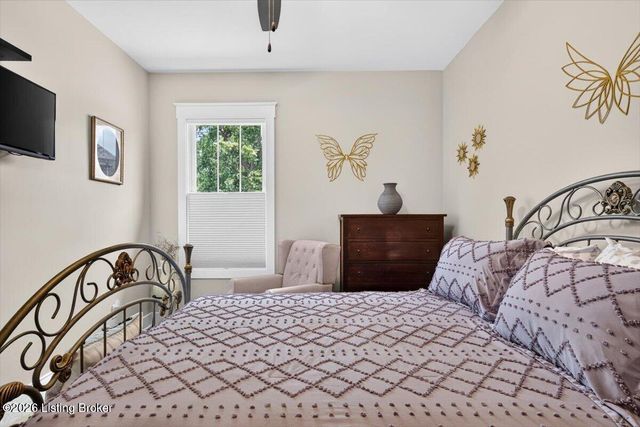 3914 Jefferson Park Pl, Jeffersontown, KY 40299