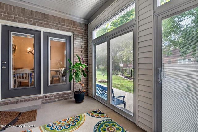 3914 Jefferson Park Pl, Jeffersontown, KY 40299