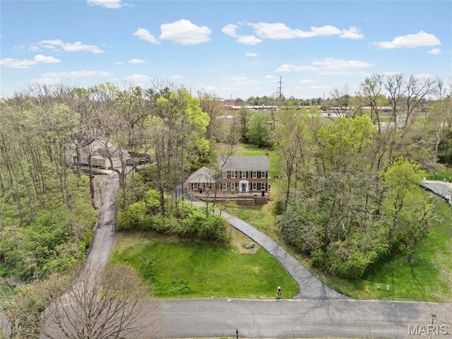 4212 Weatherton Place, St Charles, MO 63304