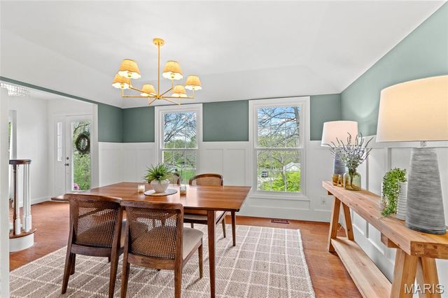 4212 Weatherton Place, St Charles, MO 63304