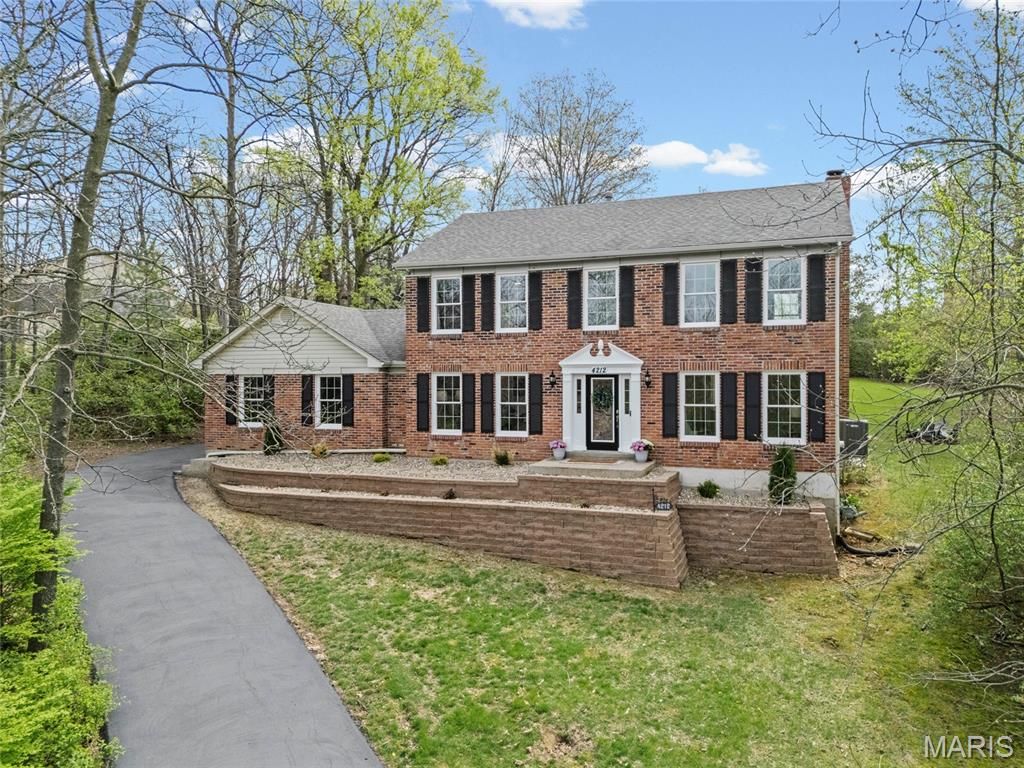 4212 Weatherton Place, St Charles, MO 63304