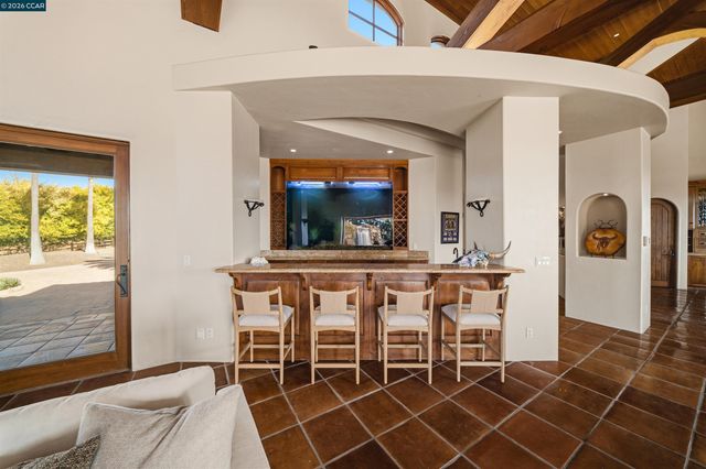 1615 Lawrence Rd, Danville, CA 94506