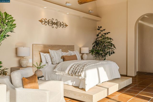 1615 Lawrence Rd, Danville, CA 94506
