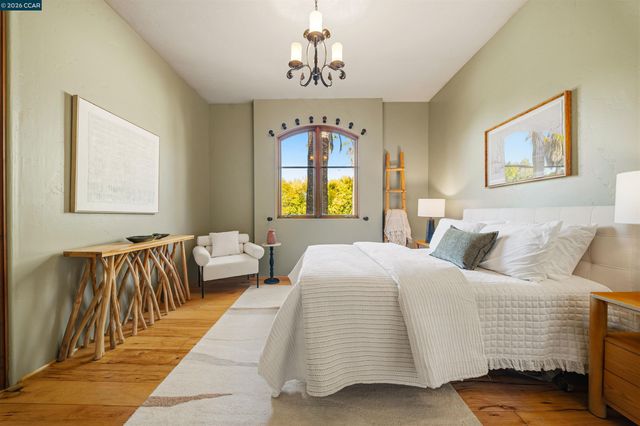 1615 Lawrence Rd, Danville, CA 94506