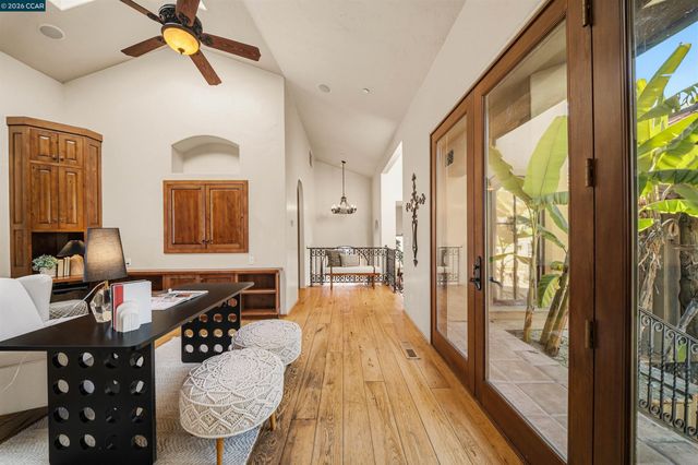 1615 Lawrence Rd, Danville, CA 94506
