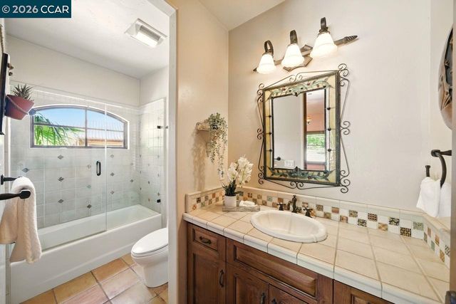 1615 Lawrence Rd, Danville, CA 94506