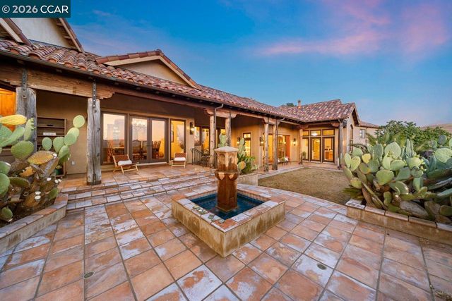 1615 Lawrence Rd, Danville, CA 94506