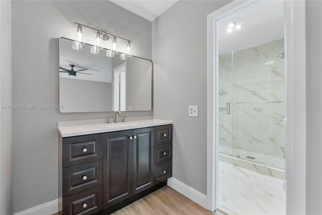 5850 NW 57th Ave 1, Tamarac, FL 33319