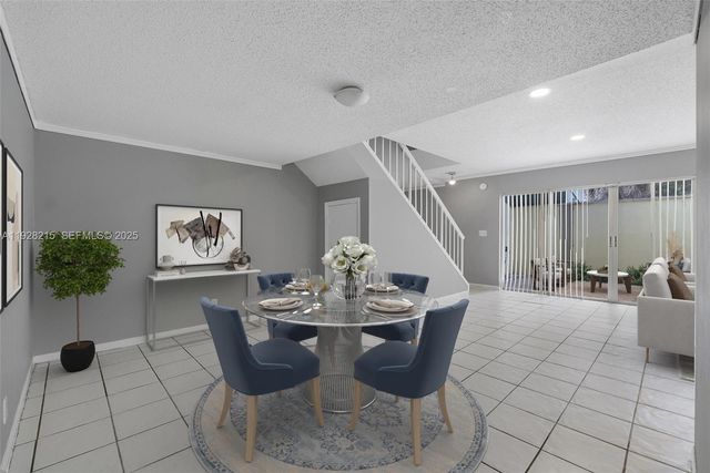 5850 NW 57th Ave 1, Tamarac, FL 33319