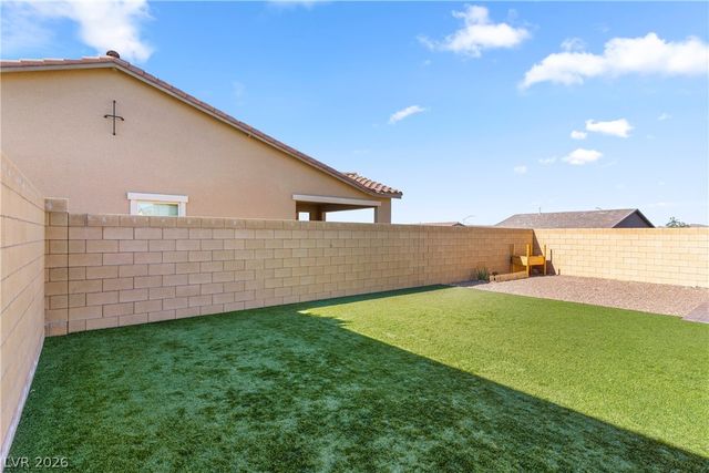 557 Comodo Street, Henderson, NV 89011