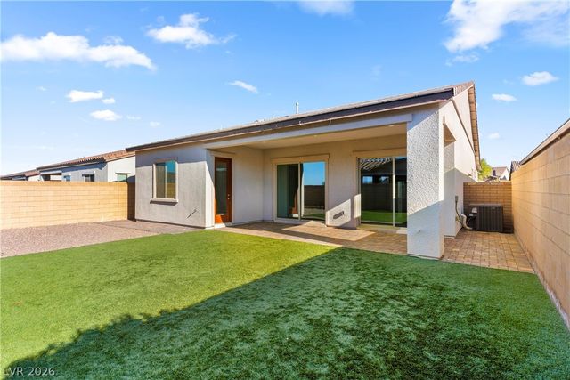 557 Comodo Street, Henderson, NV 89011