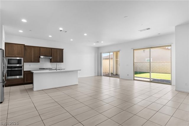 557 Comodo Street, Henderson, NV 89011