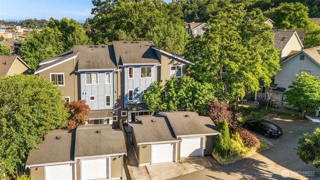 2852 S Nevada Street, Seattle, WA 98108