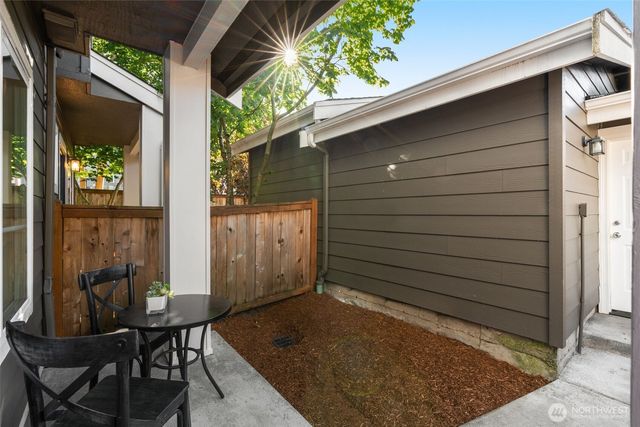 2852 S Nevada Street, Seattle, WA 98108