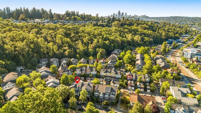 2852 S Nevada Street, Seattle, WA 98108
