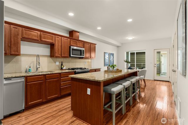 2852 S Nevada Street, Seattle, WA 98108