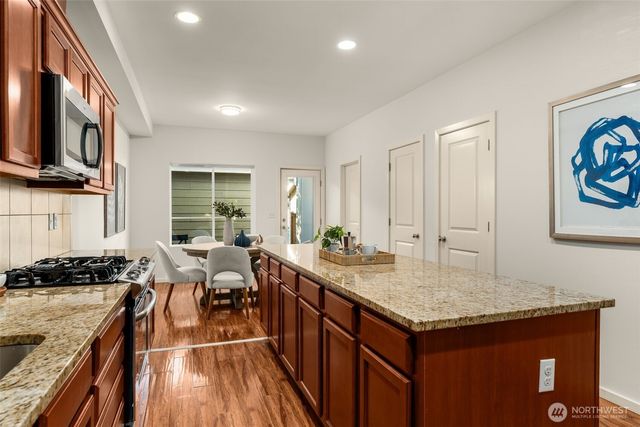 2852 S Nevada Street, Seattle, WA 98108