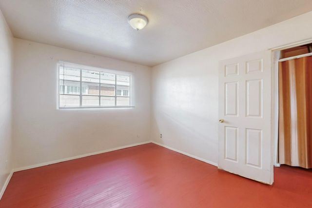 1033 Louisiana Boulevard SE, Albuquerque, NM 87108