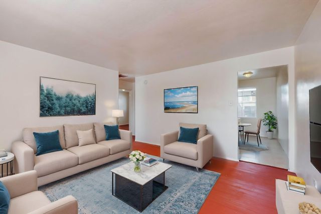 1033 Louisiana Boulevard SE, Albuquerque, NM 87108