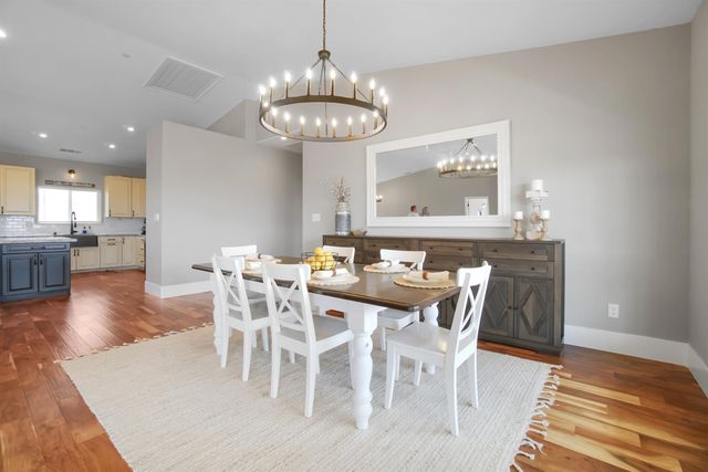 7991 S Shingle Rd, Shingle Springs, CA 95682