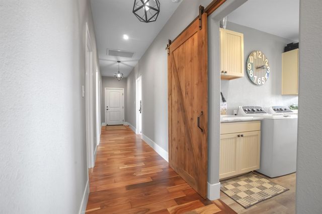 7991 S Shingle Rd, Shingle Springs, CA 95682