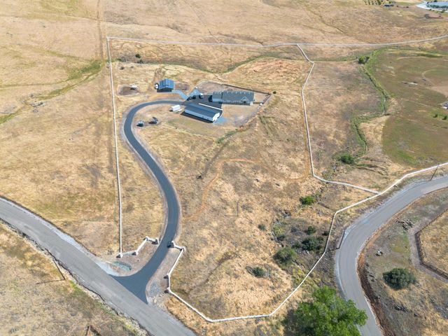 7991 S Shingle Rd, Shingle Springs, CA 95682