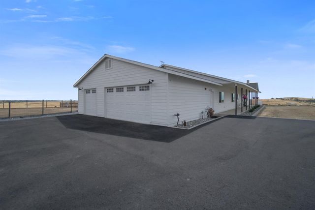 7991 S Shingle Rd, Shingle Springs, CA 95682