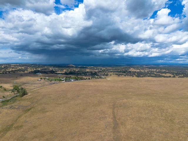 7991 S Shingle Rd, Shingle Springs, CA 95682